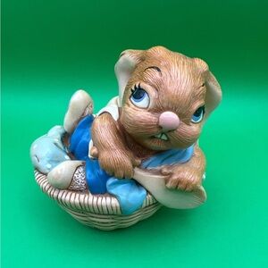 Pendelfin Rabbit Figurine “Little Mo” | Hand Painted Stonecraft Bunny | England